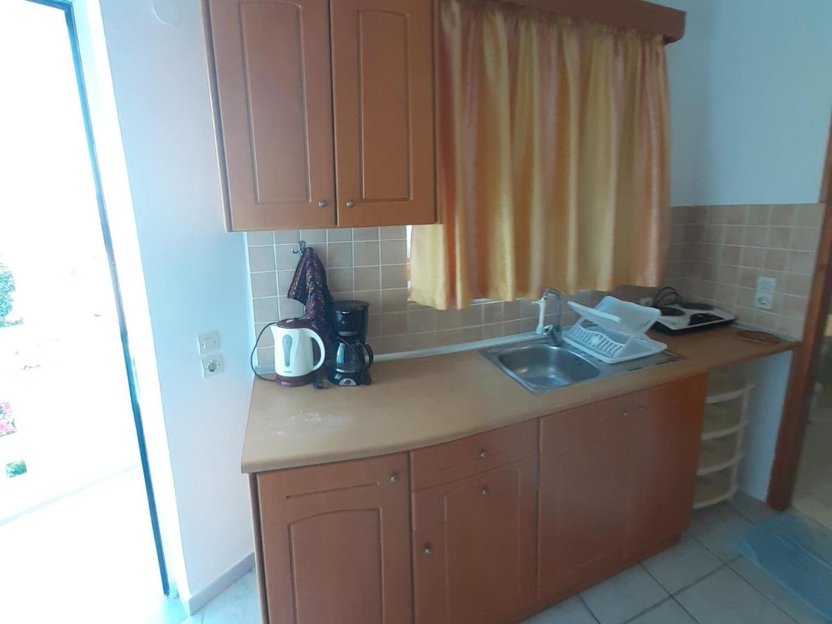 Zikas Apartments Marmari  Eksteriør bilde